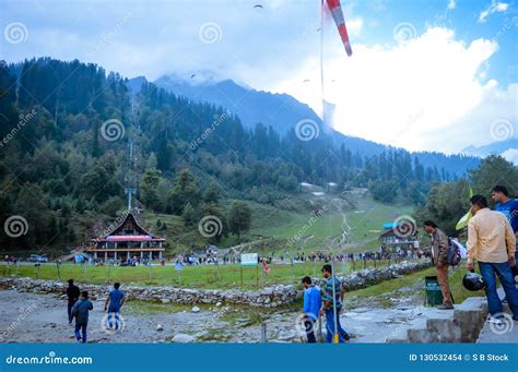 Paragliding At Solang Valley, Manali Himachal Pradesh, (India) Editorial Image | CartoonDealer ...