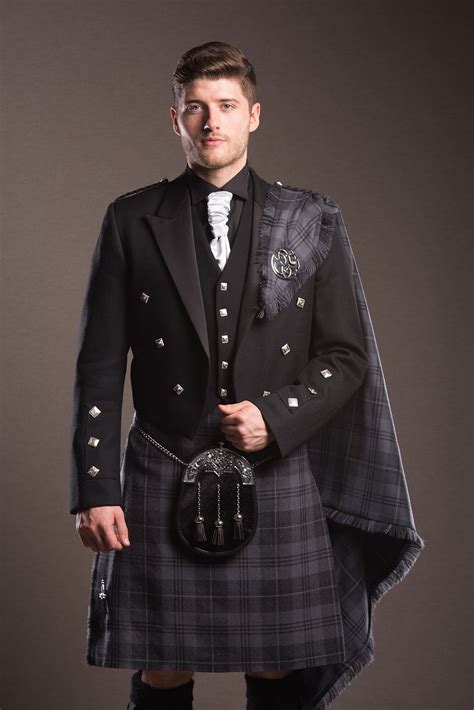 The Silver Highlander - Kilt Hire Glasgow, Kilmarnock and Ayrshire with Wedding Kilts and Made ...