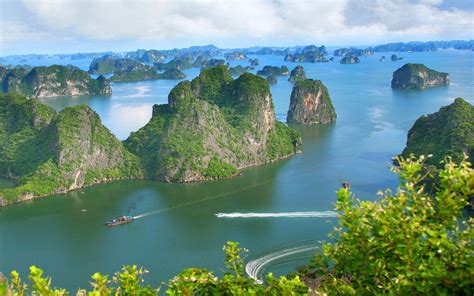 Vinh Ha Long Desktop Wallpapers - Top Free Vinh Ha Long Desktop Backgrounds - WallpaperAccess