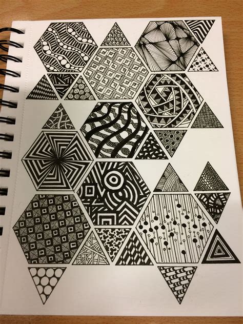 Pin by Pip Walrus on Zentangle Art | Zentangle patterns, Mandala design art, Zentangle art