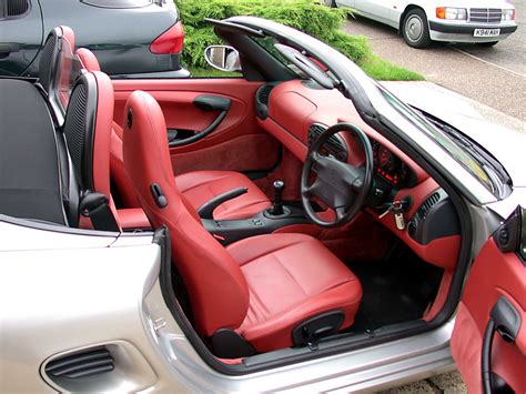 Porsche Boxster 2000 Interior