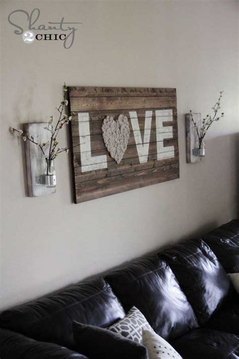 20+ Recycled Pallet Wall Art Ideas for Enhancing Your Interior