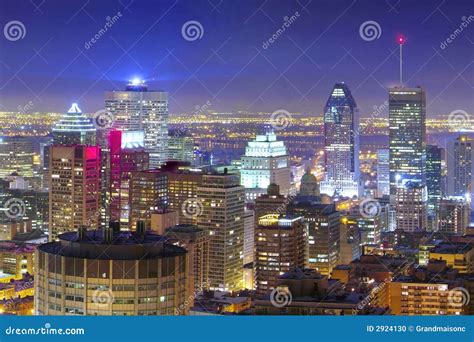 Downtown Montreal at night stock photo. Image of belvedere - 2924130