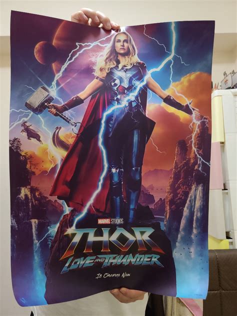 Thor 4 Poster, 興趣及遊戲, 收藏品及紀念品, 明星周邊 - Carousell