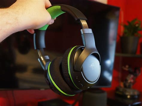 Razer Kaira Pro Xbox headset review: Bluetooth and Xbox wireless combine | Windows Central