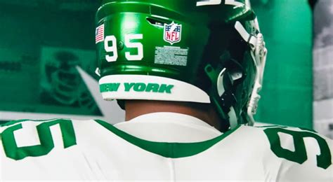 New York Jets Unveil "Legacy White" Throwback Uniforms