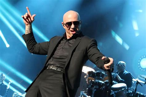 Pitbull to release 'Greatest Hits' | Radioandmusic.com