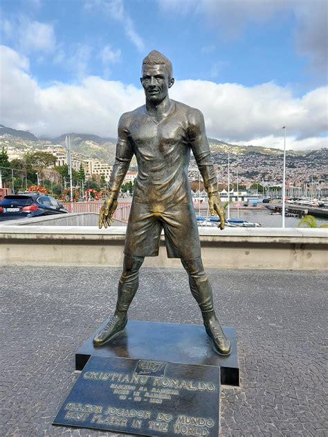 cristiano ronaldo statue Dodgy cristiano ronaldo statue unveiled in his hometown