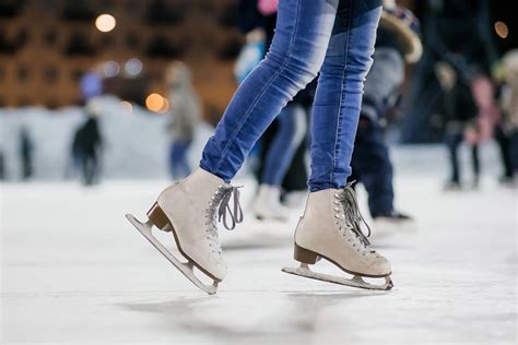 The 10 Best Ice Skating Lessons Near Me (2024) - Lessons.com