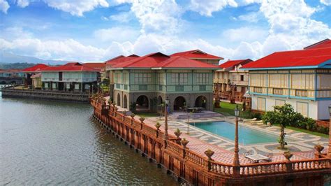 Las Casas Filipinas de Acuzar Heritage Walking Tour in Bataan | Philippines - KKday