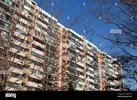 Seoul apartment buildings korea hi-res stock photography and images - Alamy