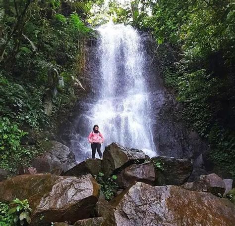 √ Pesona Curug Cilember Cisarua Bogor | Wisatalova