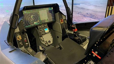 Cockpit simulator shows off the (partially) made-in-Utah F-35 Lightning ...