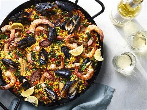 Traditional Spanish Paella Recipe | MyRecipes