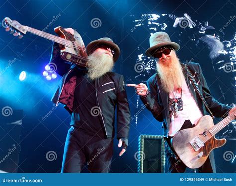 ZZ Top Performs in Concert editorial stock image. Image of rock - 129846349