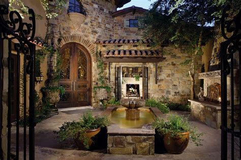 I love this courtyard | Courtyard | Pinterest