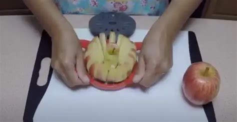 How To Use A Progressive Apple Slicer