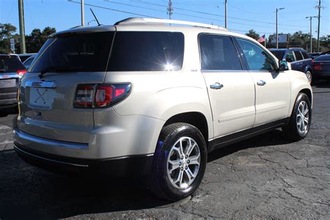 Pre-Owned 2015 GMC Acadia SLT Utility in Tampa #3023 | Car Credit Inc.