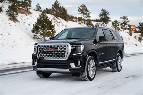 2021 GMC Yukon, Yukon XL Price: Big Third-Row Room, Teeny-Tiny Cost Increase | News | Cars.com