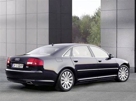 VAG cars pictures: Audi A8 black