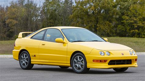 How The Acura Integra Type R Became A Tuner Favorite - Pedfire