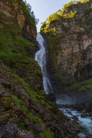 16 Gorgeous Waterfalls to See in Norway | Celebrity Cruises