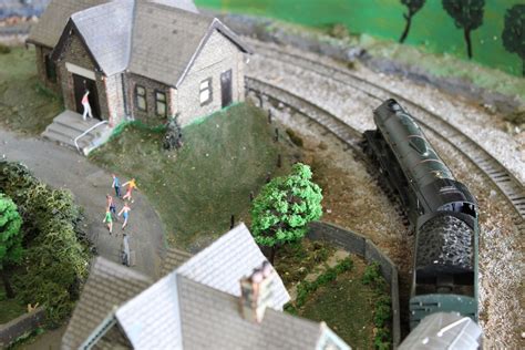 Pin by Mj on model railway layout 00 gauge layout | House styles, Model railway, Layout