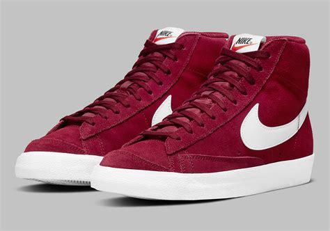 The Nike Blazer Mid '77 Gets A Simple "Team Red" Suede - SneakerNews.com