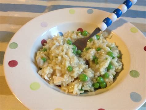 Easy Chicken and Pea Risotto - Stressy Mummy