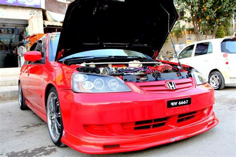 Modified Cars: Red Honda Civic i-vtec Modified