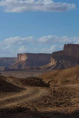 The edge of the end of the world in Qiddiya in Saudi Arabia, the new ...