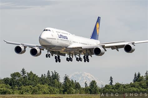 Lufthansa 747-8i - Aero-Shots