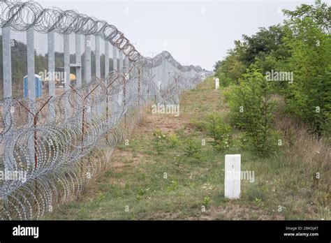 Border fence between Subotica (Serbia) & Kelebia (Hungary) with ...