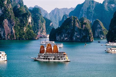 Halong bay, Vietnam most beautiful bay of the World | Vietnam Information - Discover the beauty ...