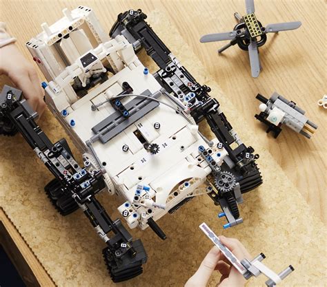 Lego’s Mars Rover Perseverance has 360-degree steering and a swinging arm - The Verge