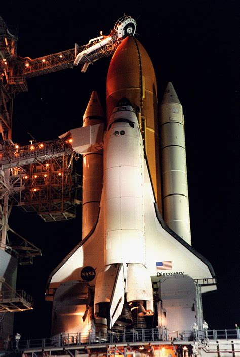 Space Shuttle Discovery: Pre-Launch | Smithsonian Institution