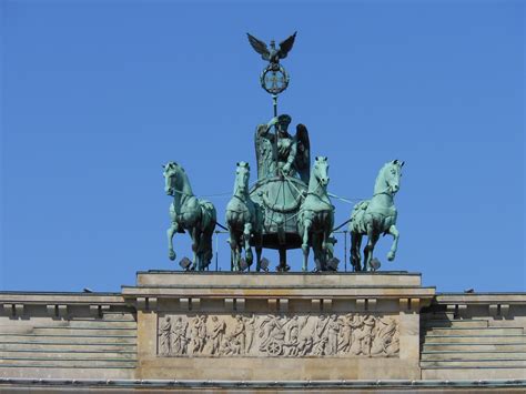 Quadriga on Brandenburg gate by Sepdet on DeviantArt