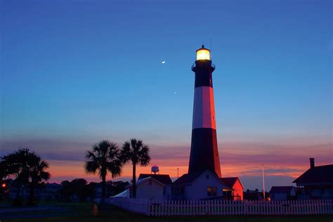 Tybee Island Lighthouse At Dusk Photograph by Jung-pang Wu - Fine Art America