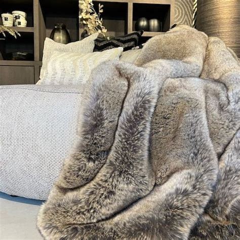 Raynard Faux Fur Throw, Fake Fur Blanket for Bed or Sofa With Brown Faux-suede Lining in a Range ...