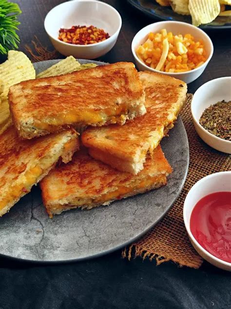 Simple Cheese Toast Sandwich | Plain Cheese Toast Sandwich - The Spicy Cafe