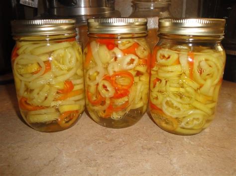 How To Pickle Banana Peppers The Right Way - Saving Dollars & Sense