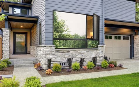 Casement Windows | Canadian Choice Windows & Doors™