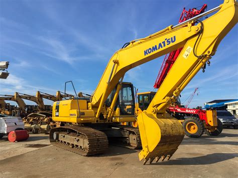 Komatsu PC200-7 Hydraulic Excavator – PT. Central Indo Machinery