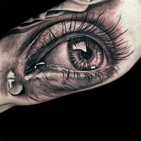 Aggregate 82+ crying eye tattoo designs best - in.cdgdbentre