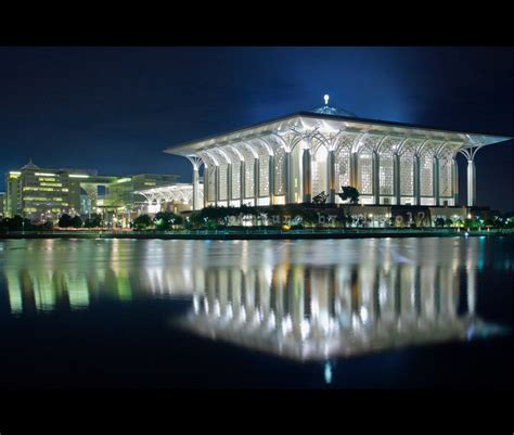 10 Masjid Tercantik Di Malaysia - Malakai-has-Clarke