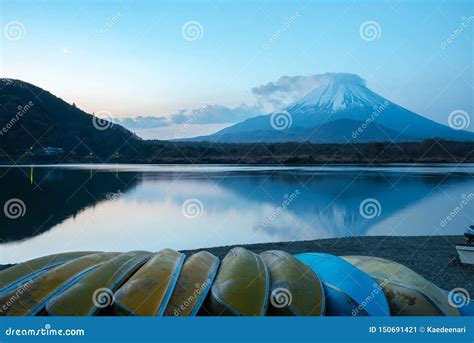 Mount Fuji, the World Heritage Stock Image - Image of five, fuji: 150691421