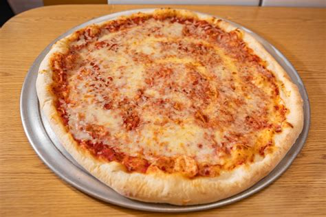 Milano's Pizza Menu: Pizza Delivery Collierville, TN - Order | Slice