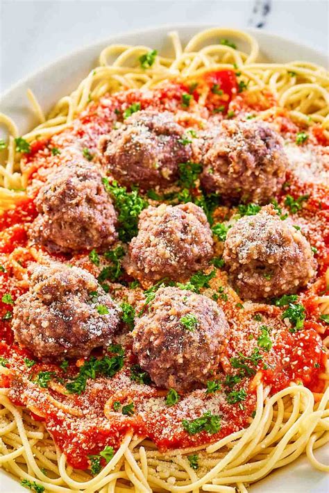 Olive Garden Spaghetti and Meatballs - CopyKat Recipes