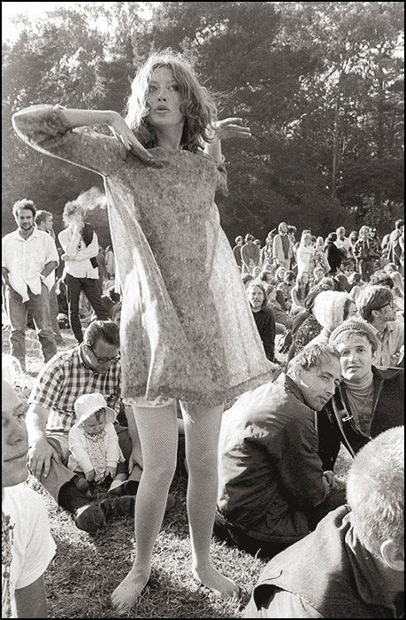 Golden Gate Park, 1968 by Paul Ryan Hippie Style, 70s Hippie, Happy Hippie, Hippie Love, Hippie ...