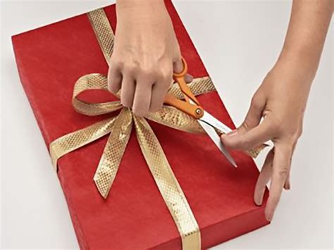 15 Unique Gift Wrapping Ideas That Makes Your Gift More Attractive